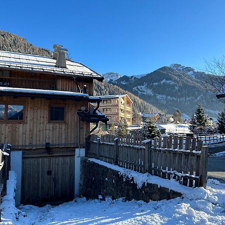 Chalet Vernel Canazei Bagian luar foto